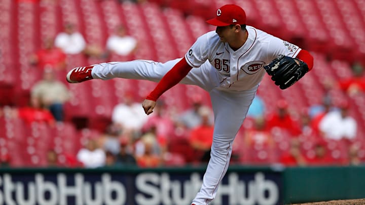 Cincinnati Reds relief pitcher Luis Cessa (85) follows through on a pitch . Cincinnati Reds relief pitcher Luis Cessa (85) follows through on a pitch .