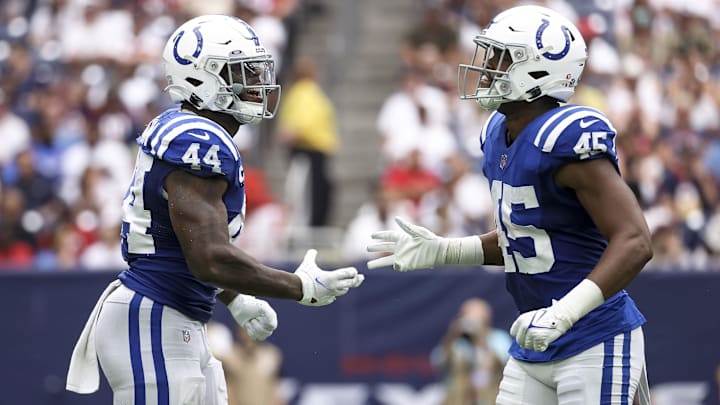 Sep 11, 2022; Houston, Texas, USA; Indianapolis Colts linebacker Zaire Franklin (44) and linebacker