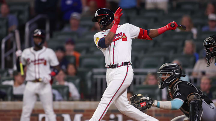 Aug 19, 2025; Atlanta, Georgia, USA; Atlanta Braves shortstop Vidal Brujan (17) hits a single against the Chicago White Sox in the seventh inning at Truist Park. Aug 19, 2025; Atlanta, Georgia, USA; Atlanta Braves shortstop Vidal Brujan (17) hits a single against the Chicago White Sox in the seventh inning at Truist Park.