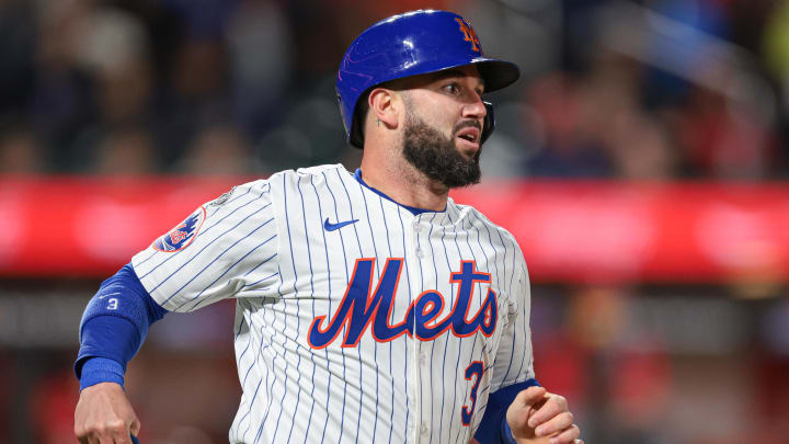 Apr 26, 2024; New York City, New York, USA; New York Mets catcher Tomas Nido (3) looks up at his solo home run during the fifth inning against the St. Louis Cardinals at Citi Field. Mandatory Credit: Vincent Carchietta-USA TODAY Sports Apr 26, 2024; New York City, New York, USA; New York Mets catcher Tomas Nido (3) looks up at his solo home run during the fifth inning against the St. Louis Cardinals at Citi Field. Mandatory Credit: Vincent Carchietta-USA TODAY Sports