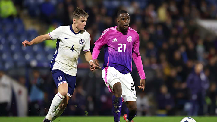 Ilyas Ansah, Jacob Wright