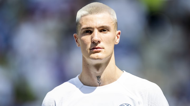 Sesko is staying put