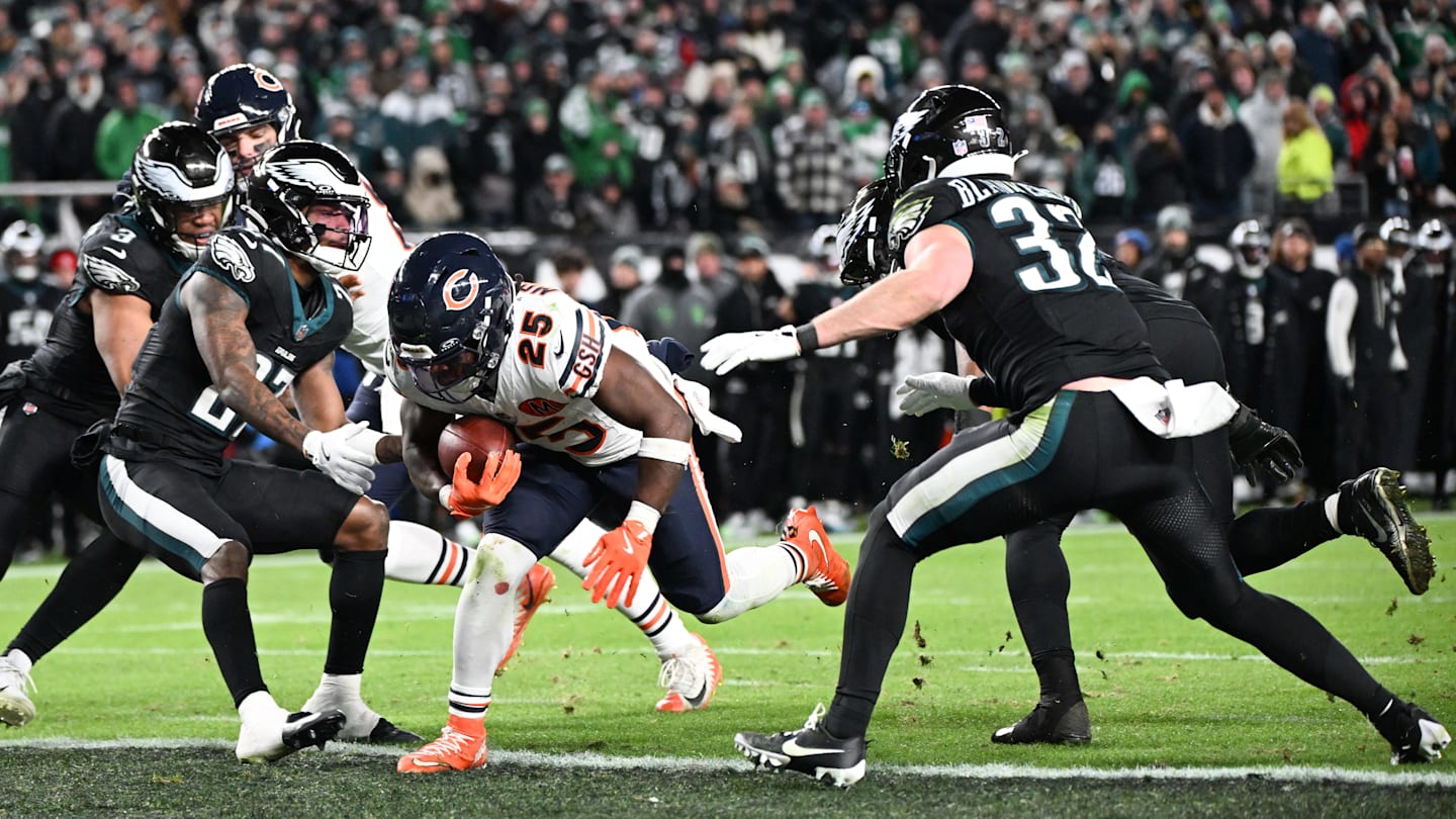 Where Bears offense needs to go next after big double-100 day