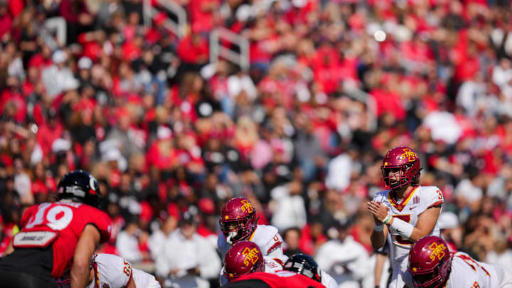 Cincinnati Bearcats face Iowa State Cyclones in Big 12 matchup at Nippert Stadium in 2023