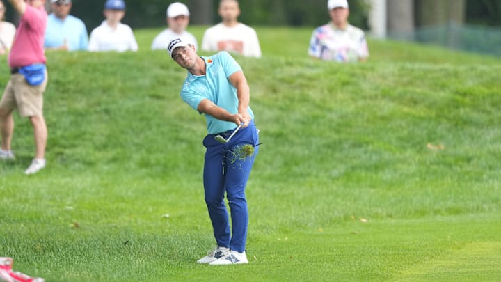Viktor Hovland is again making a swing coach change. 