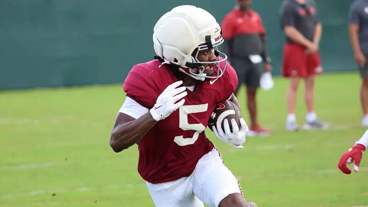 4/1/26 MFB MFB Spring Practice Alabama Wide Receiver Noah Rogers (5) Photo by Kent Gidley 4/1/26 MFB MFB Spring Practice Alabama Wide Receiver Noah Rogers (5) Photo by Kent Gidley