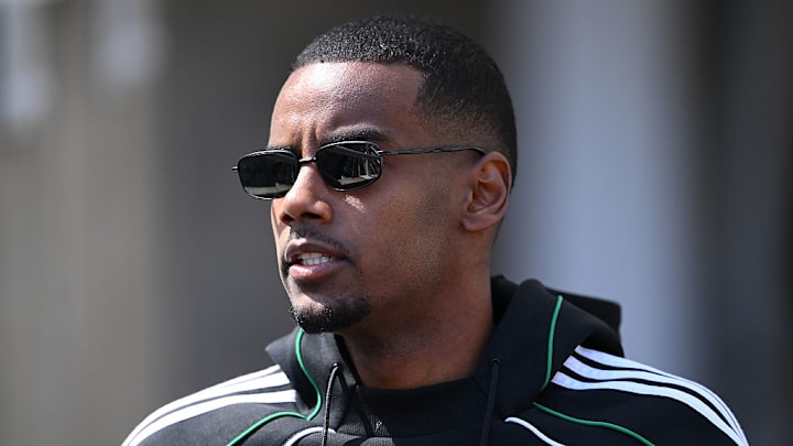 Alexander Isak is pushing for a move to Liverpool before the window shuts.