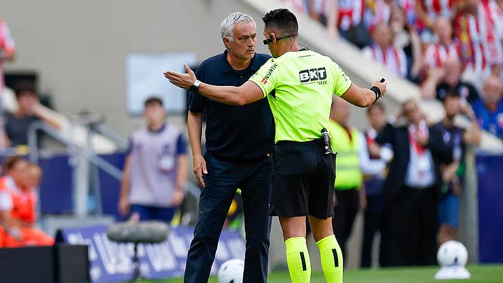 Jose Mourinho's Wildest Referee Meltdowns That Left Football Speechless