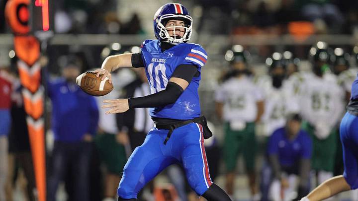Folsom senior Brody Rudnicki, who came on late last season to lead the Bulldogs to the state 1-AA championship, is back in control for the entire 2026 season. Folsom is one of the state's Top 10 ranked teams heading into 2026. The season starts this week. 
