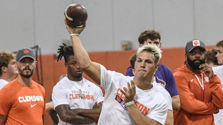 Clemson’s latest two-sport signee will start his Tigers career on the gridiron before eventually making his way to the baseball diamond.
