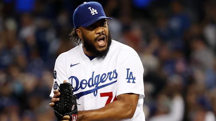 Championship Series - Atlanta Braves v Los Angeles Dodgers - Game Three