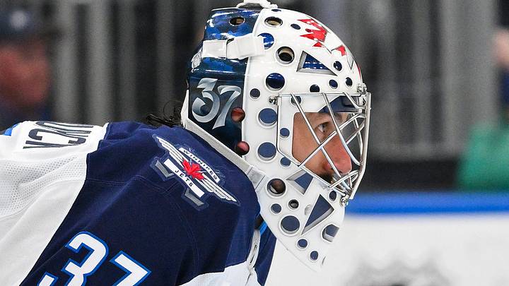 Apr 9, 2026; St. Louis, Missouri, USA; Winnipeg Jets goaltender Connor Hellebuyck (37) looks on during the second period against the St. Louis Blues at Enterprise Center. Mandatory Credit: Jeff Curry-Imagn Images Apr 9, 2026; St. Louis, Missouri, USA; Winnipeg Jets goaltender Connor Hellebuyck (37) looks on during the second period against the St. Louis Blues at Enterprise Center. Mandatory Credit: Jeff Curry-Imagn Images