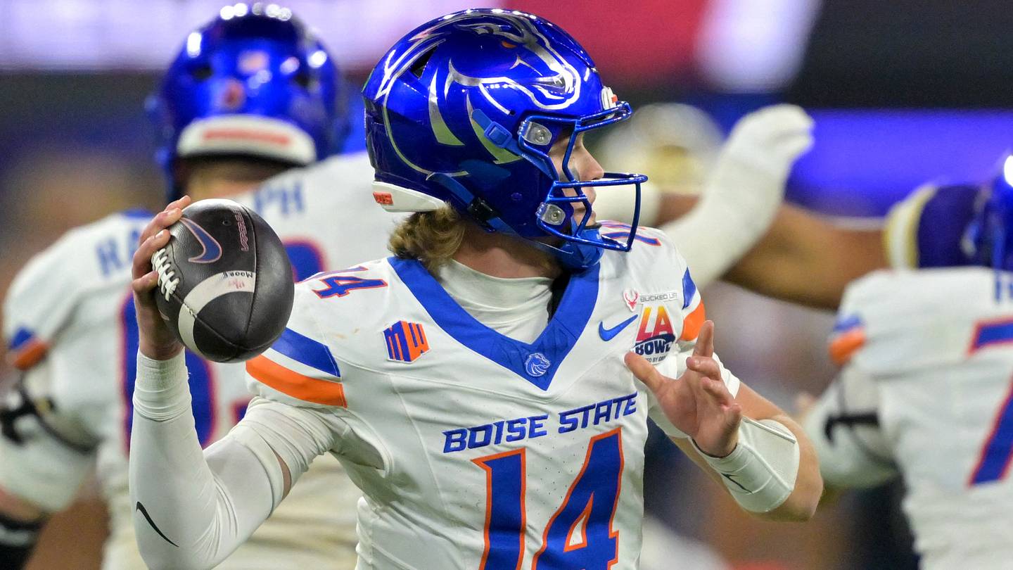 Where seven position battles stand entering Boise State’s 2026 season opener against Oregon Ducks