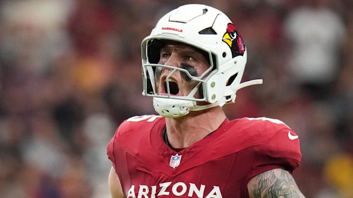 Arizona Cardinals tight end Trey McBride (85) yells out after making a first-down catch against the Carolina Panthers at State Farm Stadium on Sept 14, 2025.