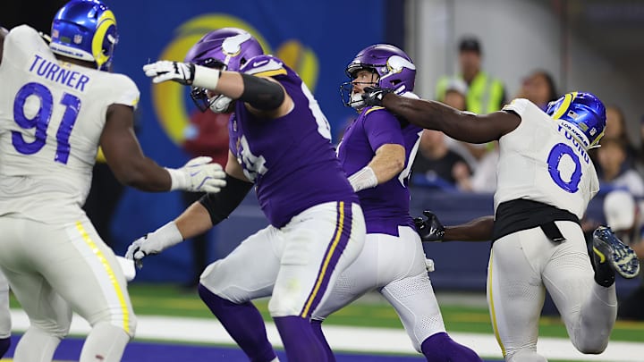 Minnesota Vikings v Los Angeles Rams