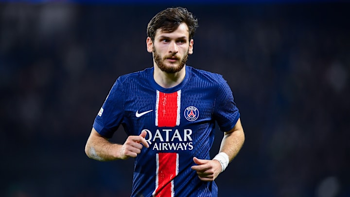 Khvicha Kvaratskhelia - Paris Saint-Germain