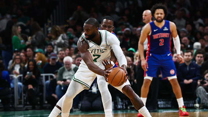 Dec 15, 2025; Boston, Massachusetts, USA; Detroit Pistons guard Javonte Green (31) reaches in to try to knock the ball away from Boston Celtics guard Jaylen Brown (7) during the second quarter at TD Garden. Mandatory Credit: Winslow Townson-Imagn Images Dec 15, 2025; Boston, Massachusetts, USA; Detroit Pistons guard Javonte Green (31) reaches in to try to knock the ball away from Boston Celtics guard Jaylen Brown (7) during the second quarter at TD Garden. Mandatory Credit: Winslow Townson-Imagn Images