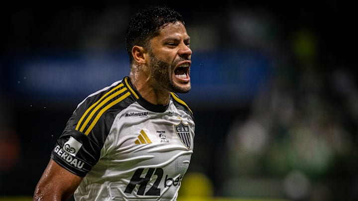 Ídolo e letal, Hulk é o grande nome do Atlético-MG 