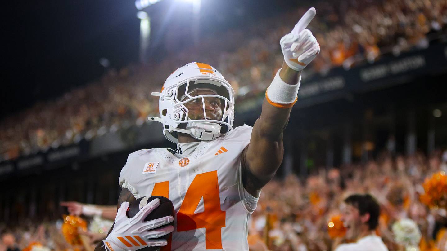 Tennessee Football Secures First Power Conference Victory vs. Georgia Tech