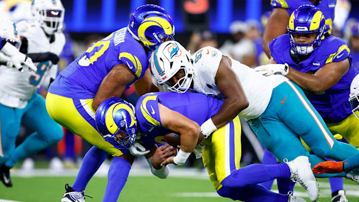 Miami Dolphins v Los Angeles Rams