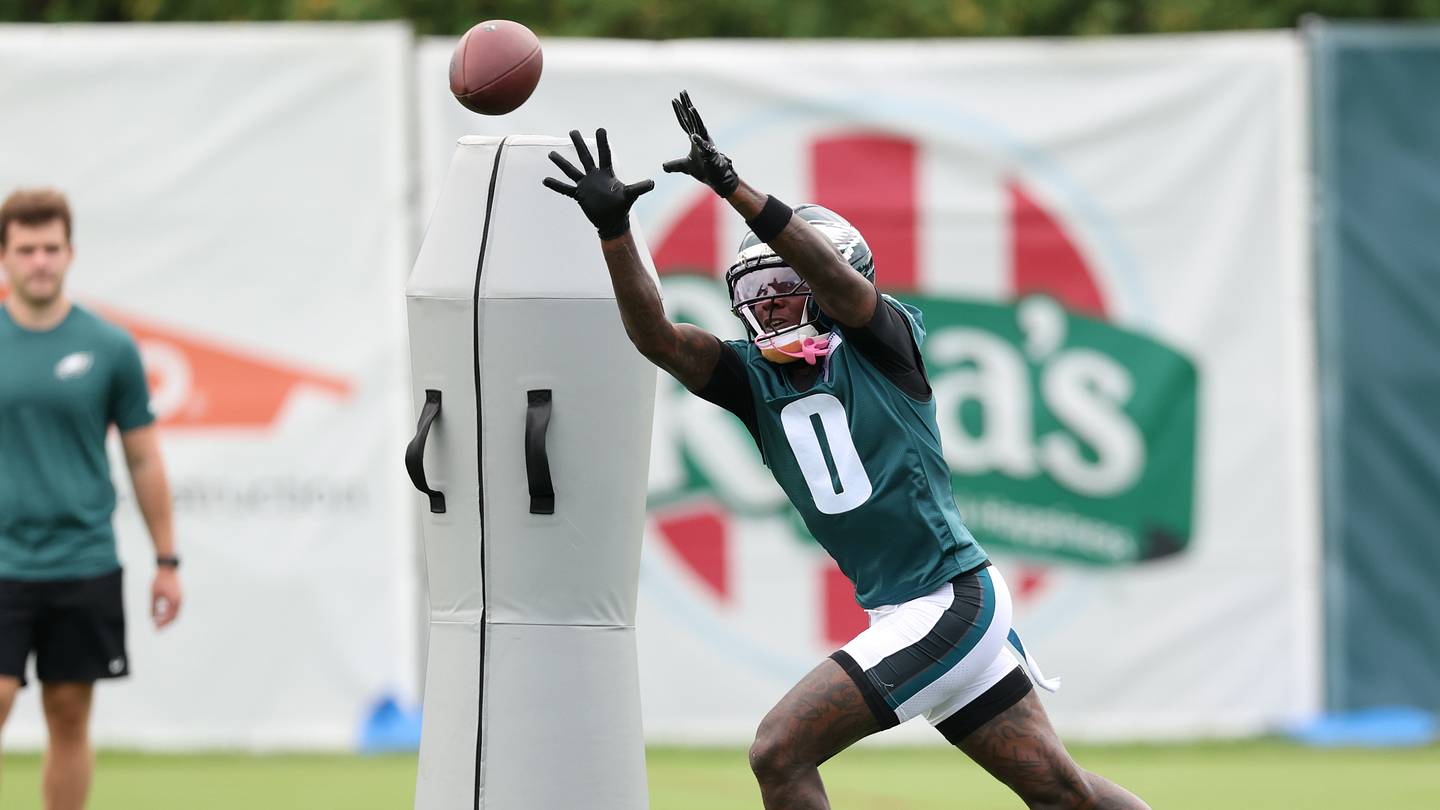 Hollywood Brown Losing Grip on Roster Spot as New Training Camp Battle Emerges