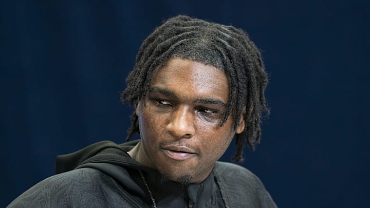 Feb 28, 2025; Indianapolis, IN, USA;Miami quarterback Cam Ward (QB15) talks to the press during the 2025 NFL Combine at Indiana Convention Center. Mandatory Credit: Stephanie Amador Blondet-Imagn Images Feb 28, 2025; Indianapolis, IN, USA;Miami quarterback Cam Ward (QB15) talks to the press during the 2025 NFL Combine at Indiana Convention Center. Mandatory Credit: Stephanie Amador Blondet-Imagn Images