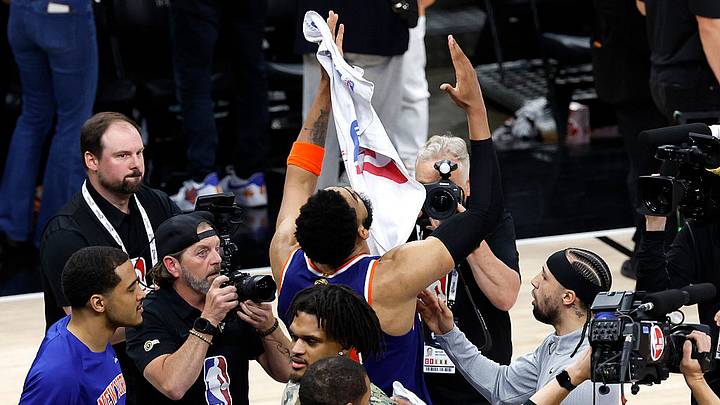 Karl-Anthony Towns was overcome with emotion after the Knicks’ Game 2 win