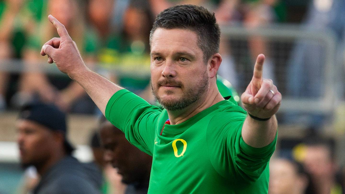 Oregon Fans Will Love National Analyst's College Football Playoff Predictions