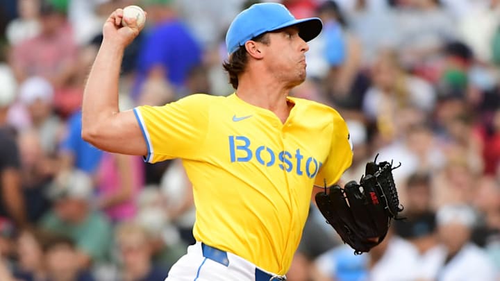 Boston Red Sox relief pitcher Lucas Sims pitches during the seventh inning against the Arizona Diamondbacks at Fenway Park. 