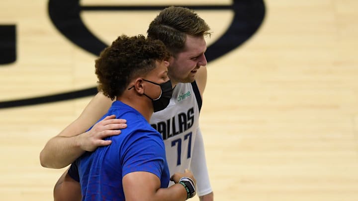 Patrick Mahomes y Luka Doncic se conocían desde mucho antes del finalizado Super Bowl