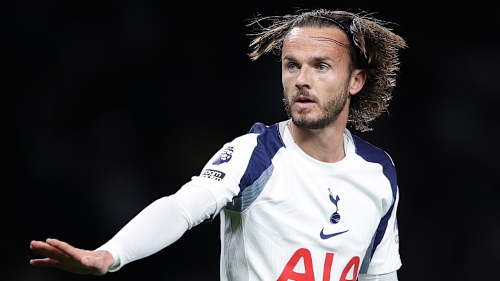 Tottenham Hotspur v Leeds United - Premier League