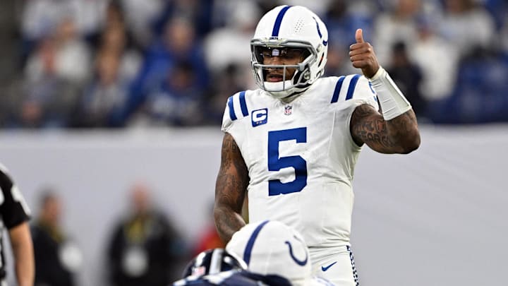 Dec 22, 2024; Indianapolis, Indiana, USA; Indianapolis Colts quarterback Anthony Richardson (5) gives a thumbs up before the snap during the second half against the Tennessee Titans at Lucas Oil Stadium. Mandatory Credit: Marc Lebryk-Imagn Images Dec 22, 2024; Indianapolis, Indiana, USA; Indianapolis Colts quarterback Anthony Richardson (5) gives a thumbs up before the snap during the second half against the Tennessee Titans at Lucas Oil Stadium. Mandatory Credit: Marc Lebryk-Imagn Images