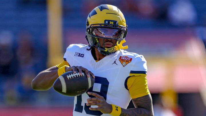 2025 Cheez-It Citrus Bowl - Texas v Michigan