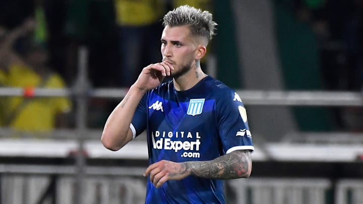 El defensa argentino Gonzalo Piovi entró en las opciones del América para reforzarse, pero el Racing Avellaneda rechazó su oferta.