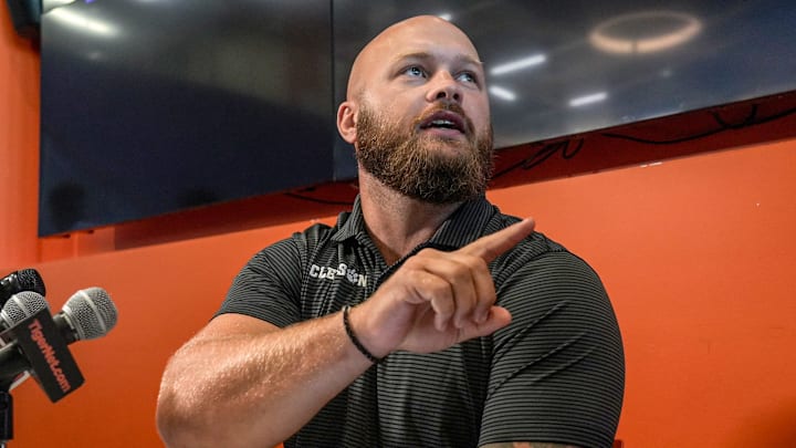 The linebackers coach felt the emotion in his return to his alma mater