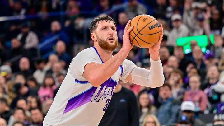 Jan 22, 2026; Salt Lake City, Utah, USA; Utah Jazz center Jusuf Nurkić (30) lines up a three point shot during the second half against the San Antonio Spurs at Delta Center. Mandatory Credit: Peter Creveling-Imagn Images