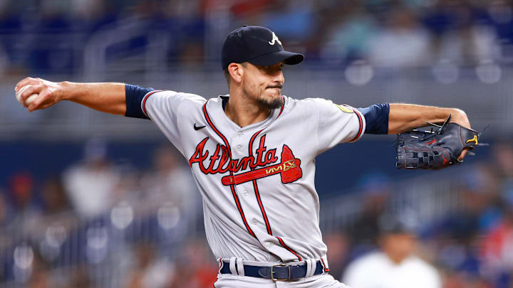 Atlanta Braves v Miami Marlins