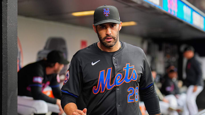 May 13, 2024; New York City, New York, USA; New York Mets designated hitter JD Martinez (28) prior to the game against the Philadelphia Phillies at Citi Field. Mandatory Credit: Gregory Fisher-USA TODAY Sports May 13, 2024; New York City, New York, USA; New York Mets designated hitter JD Martinez (28) prior to the game against the Philadelphia Phillies at Citi Field. Mandatory Credit: Gregory Fisher-USA TODAY Sports