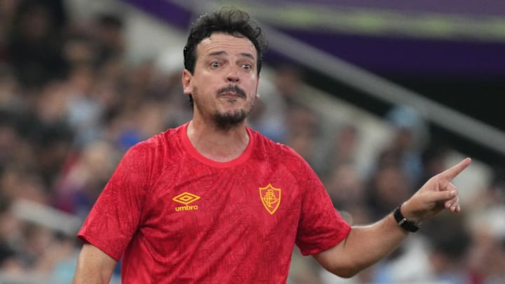 Diniz escalou jogadores questionados como Yony, Daniel e David Braz Diniz escalou jogadores questionados como Yony, Daniel e David Braz