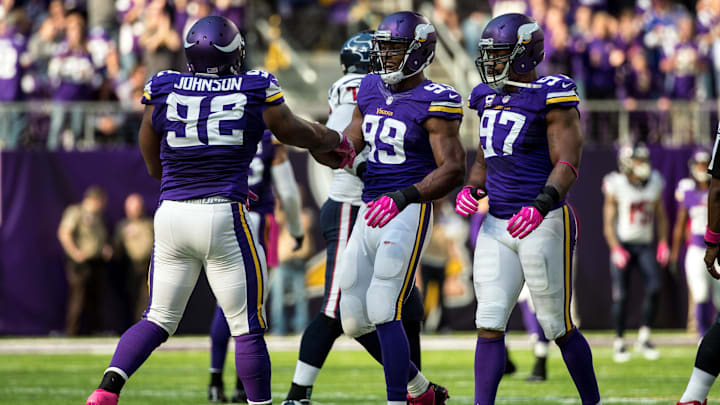 Oct 9, 2016; Minneapolis, MN, USA; Minnesota Vikings defensive end Danielle Hunter (99) celebrates