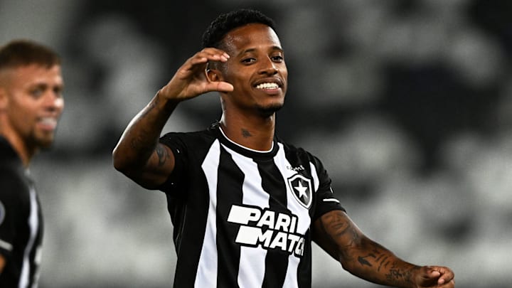 Tchê Tchê foi campeão brasileiro pelo Palmeiras em 2016 Tchê Tchê foi campeão brasileiro pelo Palmeiras em 2016