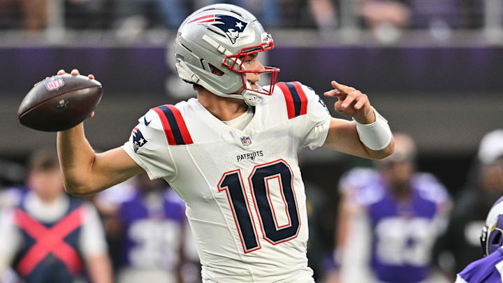 Aug 16, 2025; Minneapolis, Minnesota, USA;  New England Patriots quarterback Drake Maye (10) throws a pass against the Minnesota Vikings during the first quarter at U.S. Bank Stadium. Mandatory Credit: Jeffrey Becker-Imagn Images