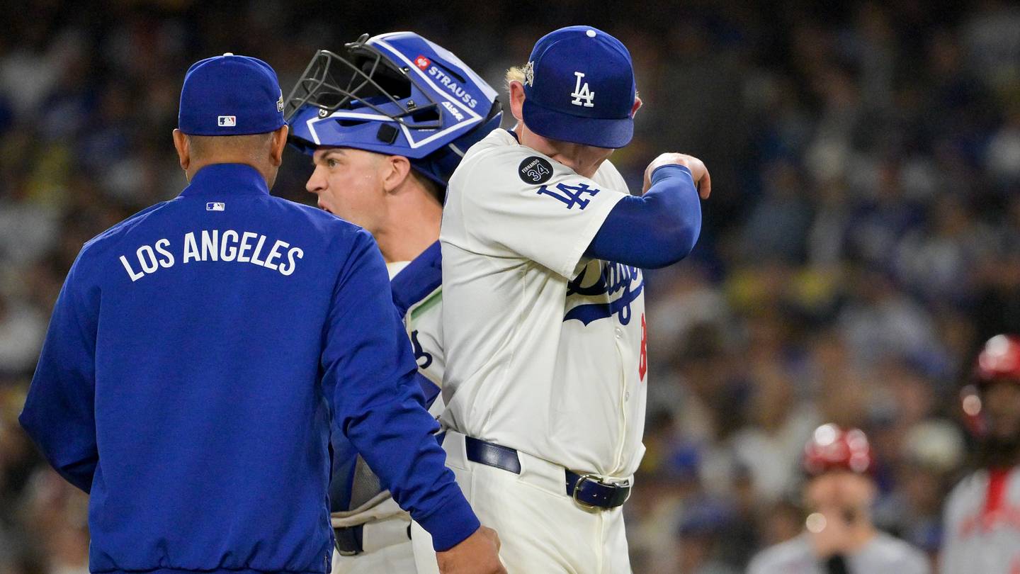 Dodgers' Dave Roberts Hints at Fringe Pitcher Making Postseason Roster