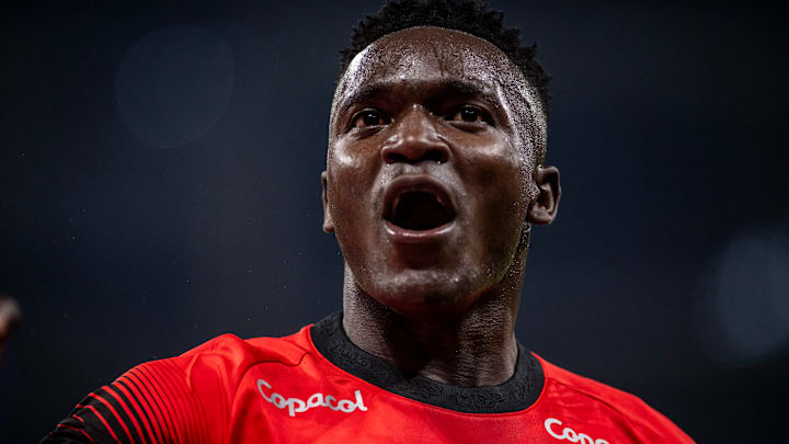 Viveros foi decisivo para o Furação vencer a Chape fora de casa 