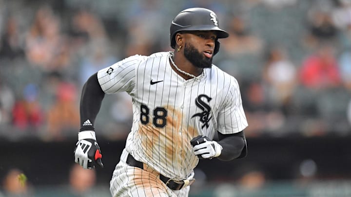 Former Chicago White Sox center fielder Luis Robert Jr. (88) runs to first base hitting a single during the sixth inning against the Philadelphia Phillies at Rate Field. 