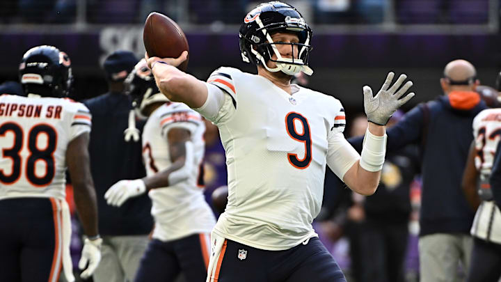 Nick Foles firmará con los Colts