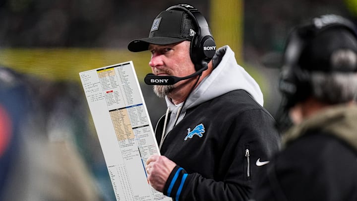 Lions coach Dan Campbell isn't afraid to make tough decisions, taking over the play-calling from offensive coordinator John Morton.