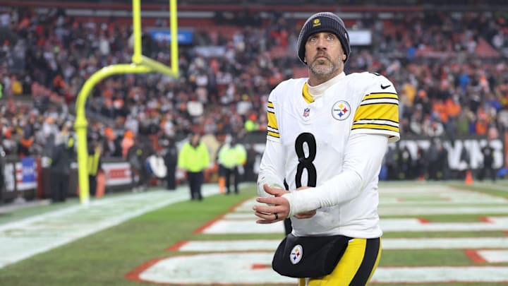 Aaron Rodgers is on a one-year deal with the Steelers, and has plenty of incentives to play for in the postseason.