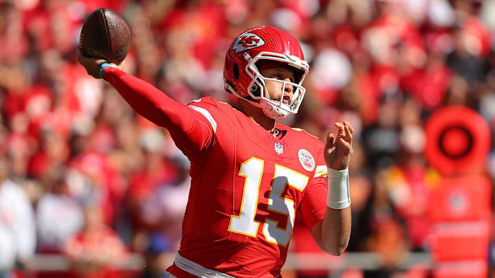 Las Vegas Raiders v Kansas City Chiefs