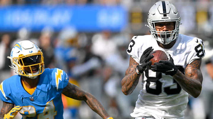 Las Vegas Raiders tight end Darren Waller.